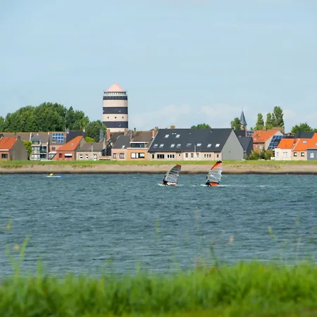 Residentie Astrid-7 Бреден