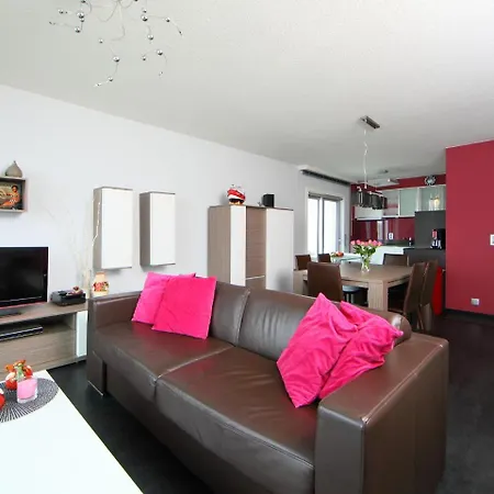 Residentie Astrid-7 Бреден