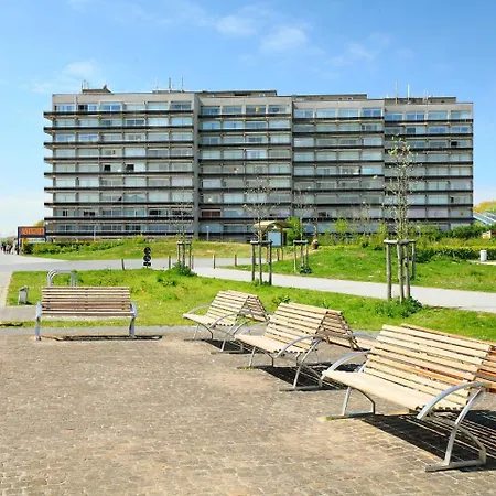 Residentie Astrid-7 Апартаменты Бреден